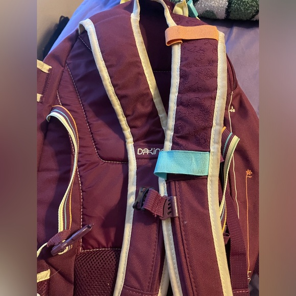 Dakine X Annie Doulanger Women's Snowboarding Team Backpack - Picture 3 of 16